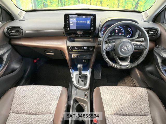 Toyota YARIS CROSS 2021-05 8798030-1