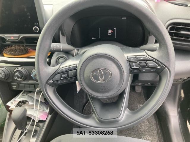 Toyota YARIS CROSS 2026-07 8798031-13
