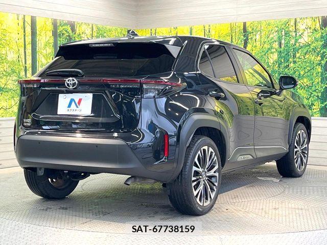 Toyota YARIS CROSS 2020-09 8832691-16