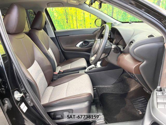 Toyota YARIS CROSS 2020-09 8832691-7