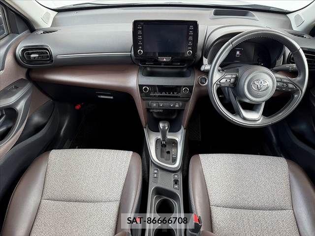 Toyota YARIS CROSS 2020-09 8851212-1