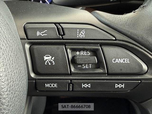 Toyota YARIS CROSS 2020-09 8851212-24