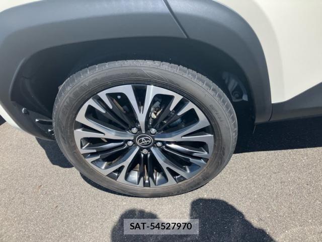 Toyota YARIS CROSS 2022-01 8883152-5