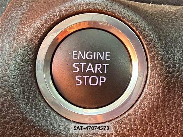 Toyota YARIS CROSS 2022-02 8883151-24