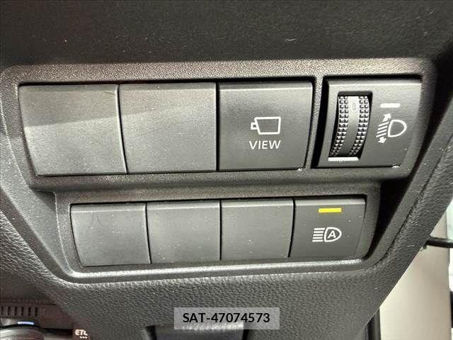 Toyota YARIS CROSS 2022-02 8883151-26