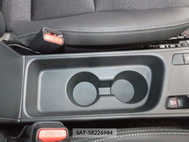 Toyota YARIS CROSS 2025-04 8883149-20