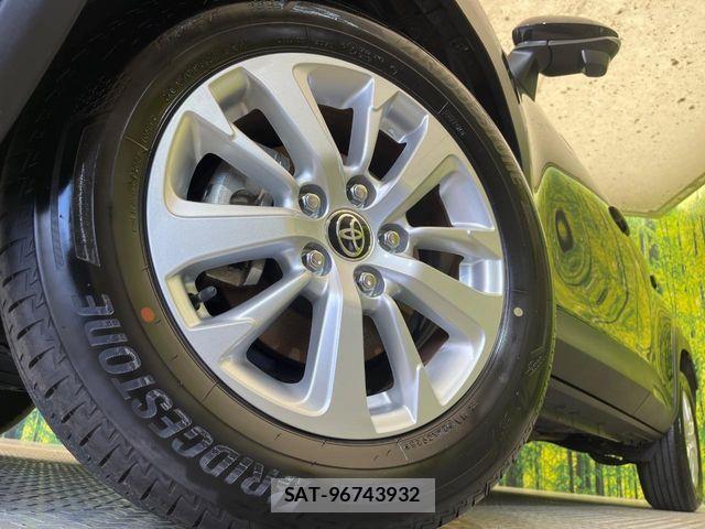 Toyota YARIS CROSS 2025-05 8884682-12