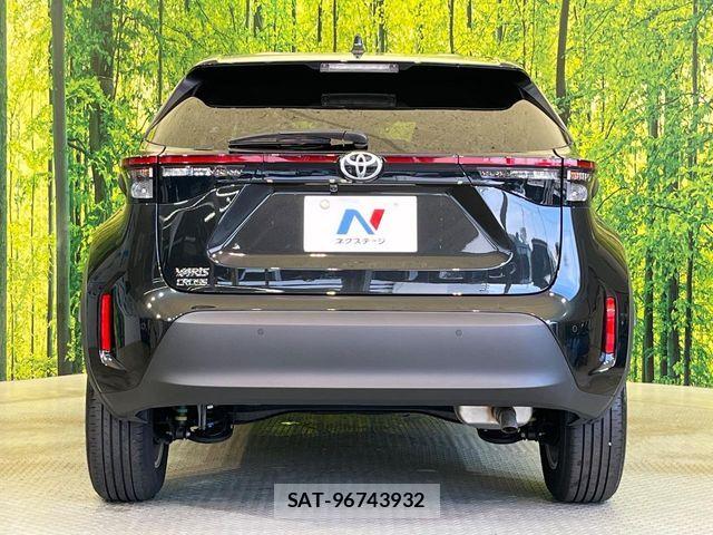 Toyota YARIS CROSS 2025-05 8884682-14