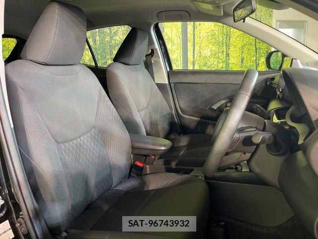 Toyota YARIS CROSS 2025-05 8884682-7