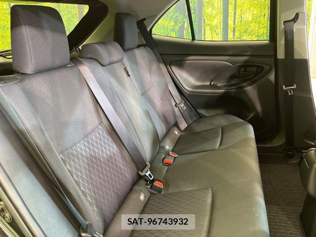 Toyota YARIS CROSS 2025-05 8884682-8