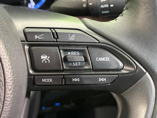 Toyota YARIS CROSS 2021-03 476998-5