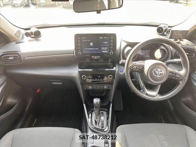 Toyota YARIS CROSS 2021-08 651128-1