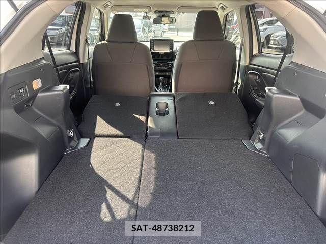 Toyota YARIS CROSS 2021-08 651128-20