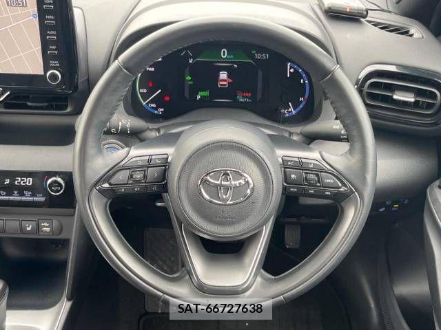 Toyota YARIS CROSS 2023-04 665072-13