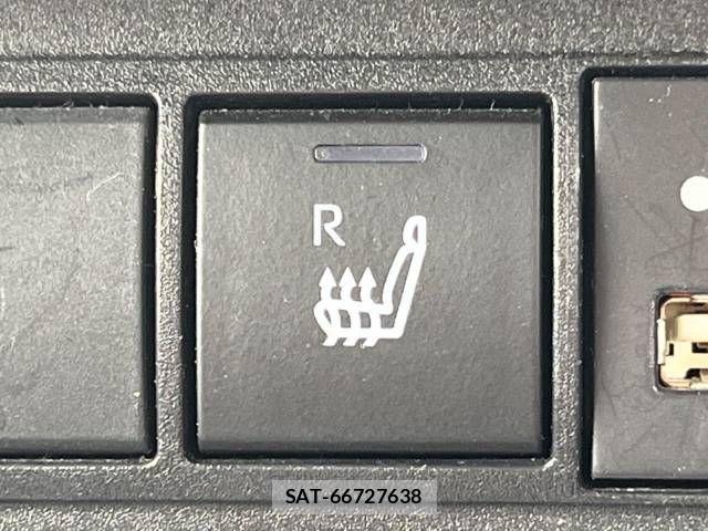 Toyota YARIS CROSS 2023-04 665072-8