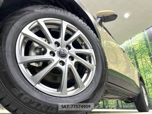 Toyota YARIS CROSS 2023-11 782028-11