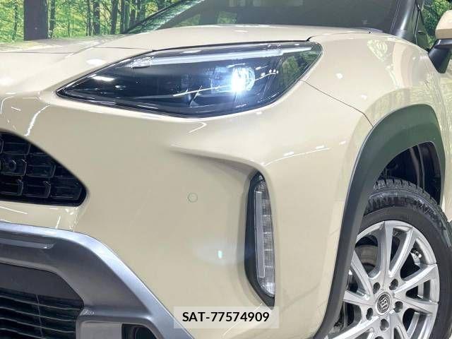 Toyota YARIS CROSS 2023-11 782028-12