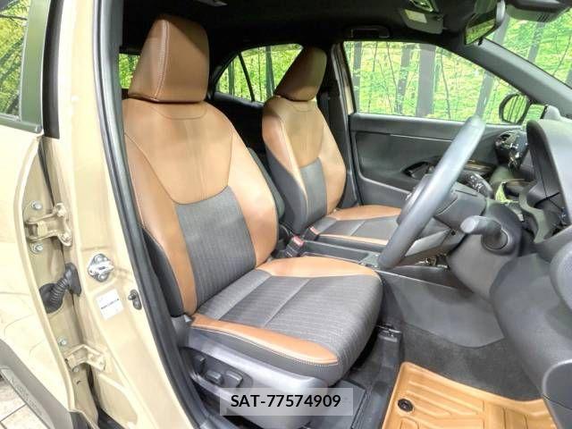 Toyota YARIS CROSS 2023-11 782028-7