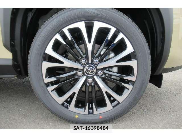 Toyota YARIS CROSS 2025-05 1007811-15