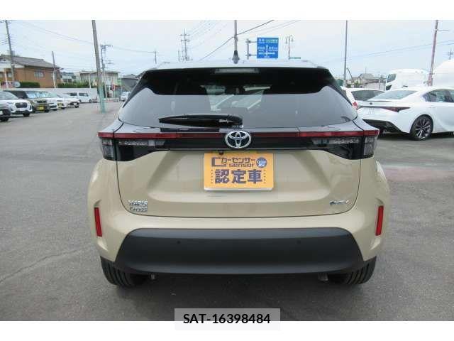 Toyota YARIS CROSS 2025-05 1007811-4