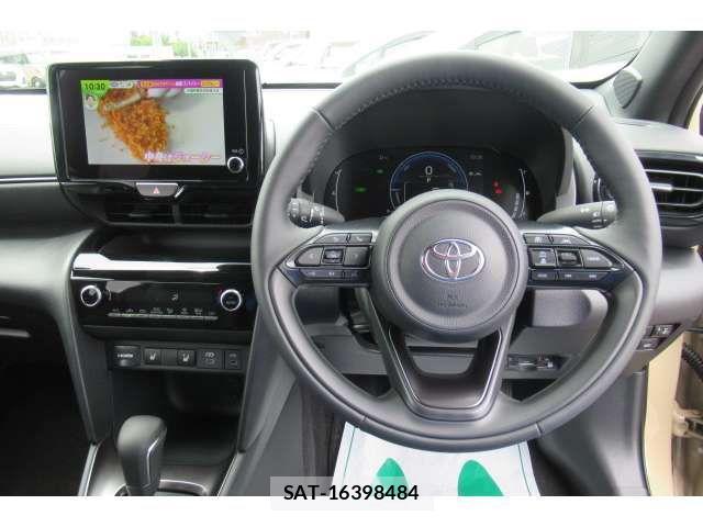 Toyota YARIS CROSS 2025-05 1007811-8