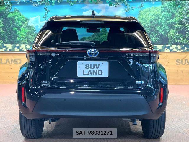 Toyota YARIS CROSS 2021-04 1128566-16