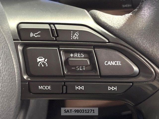 Toyota YARIS CROSS 2021-04 1128566-4