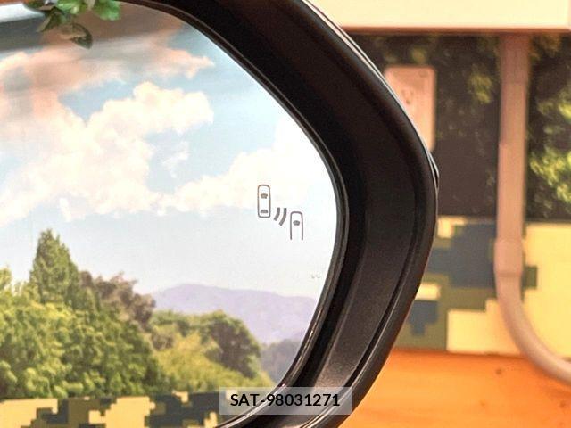 Toyota YARIS CROSS 2021-04 1128566-5