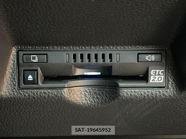 Toyota YARIS CROSS 2022-07 1204802-6