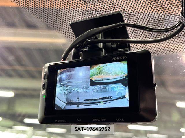 Toyota YARIS CROSS 2022-07 1204802-7