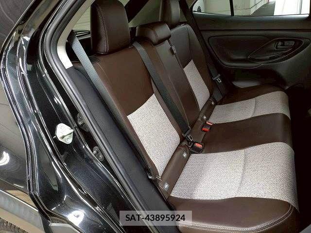 Toyota YARIS CROSS 2020-10 1477363-9