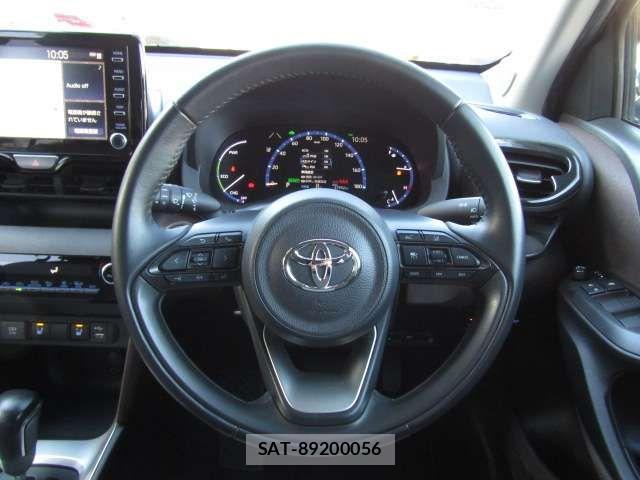 Toyota YARIS CROSS 2020-11 1875097-15