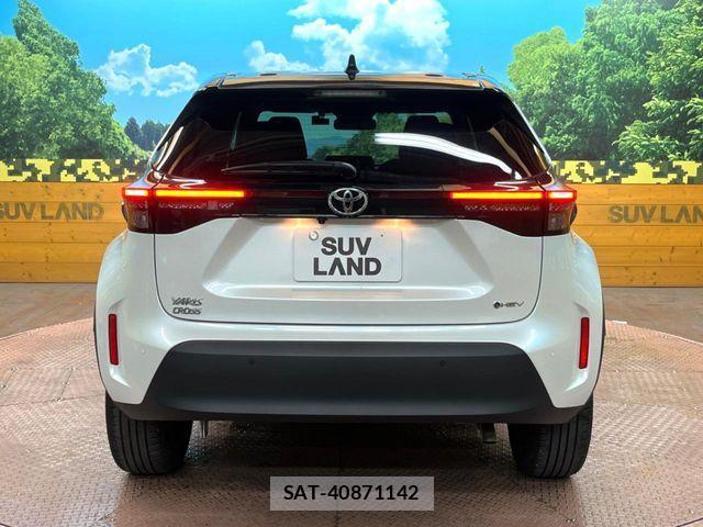 Toyota YARIS CROSS 2025-04 1935084-14