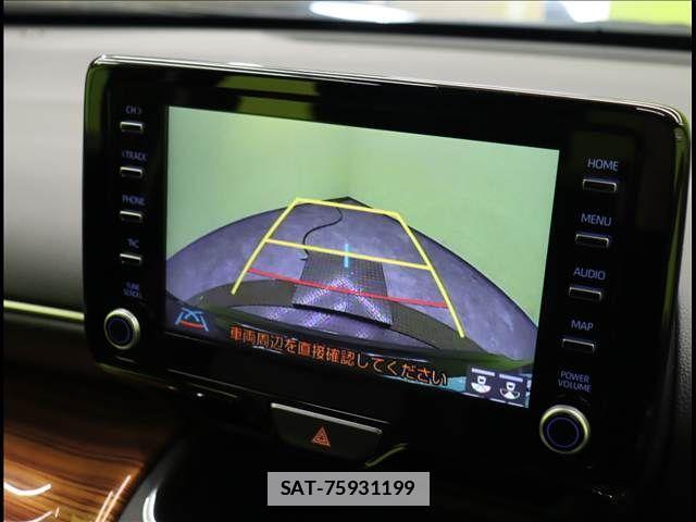 Toyota YARIS CROSS 2022-12 2011756-4