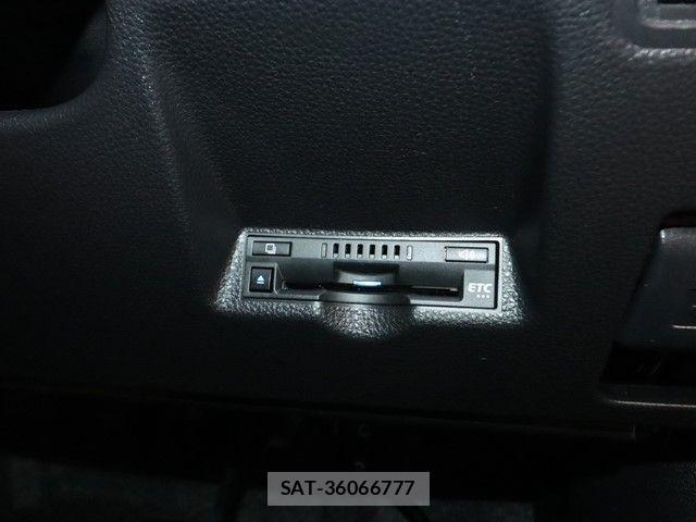 Toyota YARIS CROSS 2020-10 4178100-14