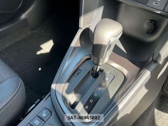 Toyota YARIS CROSS 2026-04 6505328-23