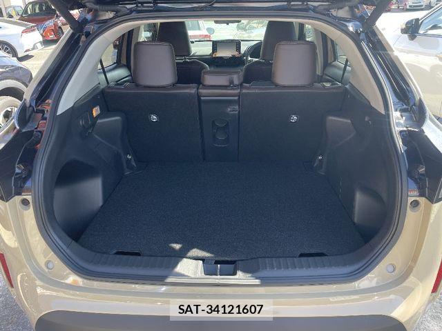 Toyota YARIS CROSS 2022-01 6615953-3
