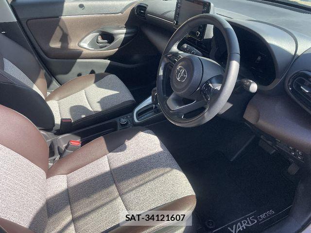 Toyota YARIS CROSS 2022-01 6615953-6