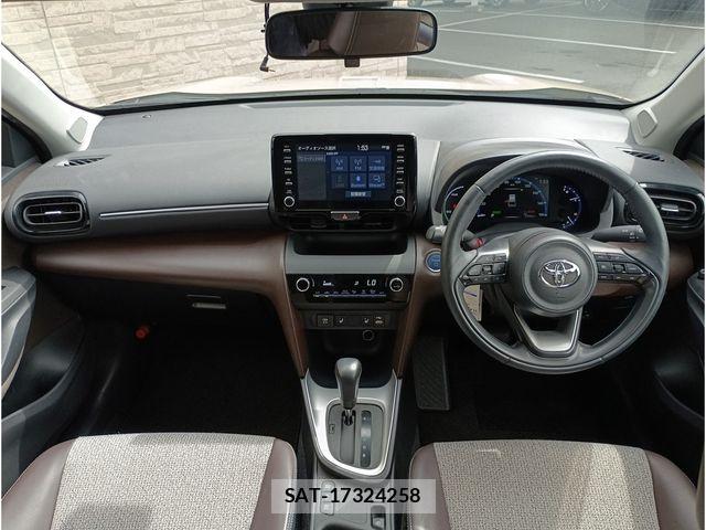 Toyota YARIS CROSS 2021-03 6615968-1