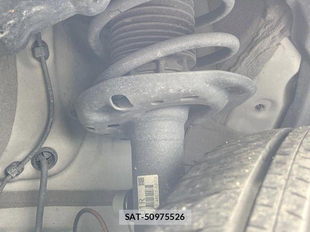 Toyota YARIS CROSS 2023-04 6615964-19