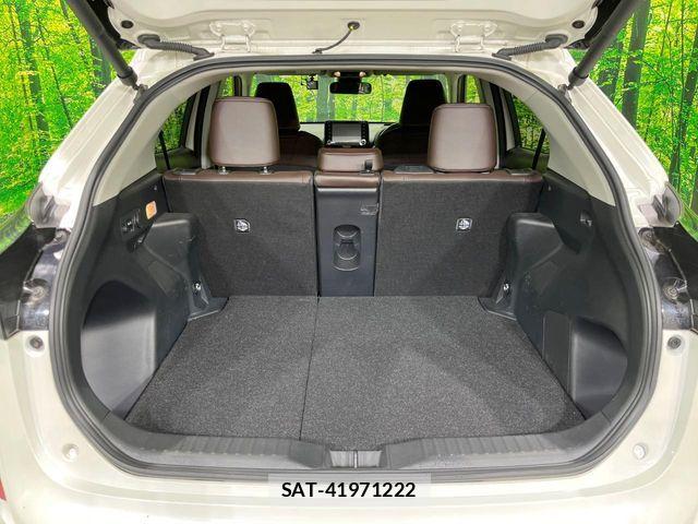 Toyota YARIS CROSS 2022-07 6674308-11