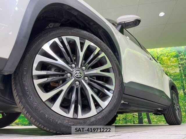 Toyota YARIS CROSS 2022-07 6674308-13