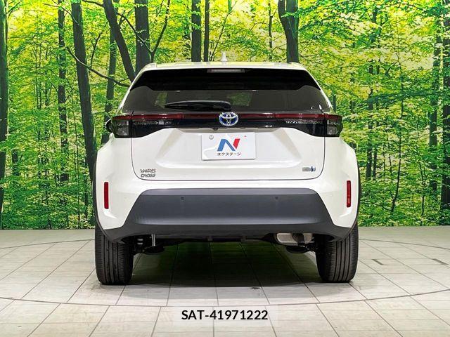Toyota YARIS CROSS 2022-07 6674308-15
