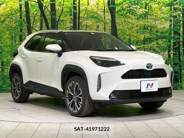 Toyota YARIS CROSS 2022-07 6674308-16