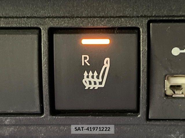 Toyota YARIS CROSS 2022-07 6674308-5