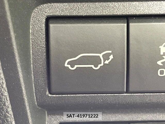 Toyota YARIS CROSS 2022-07 6674308-6