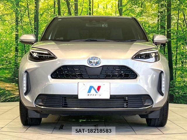 Toyota YARIS CROSS 2022-11 6674304-13