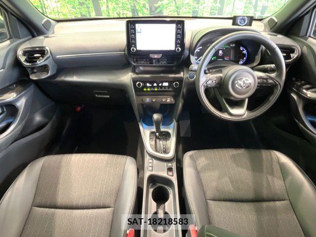 Toyota YARIS CROSS 2022-11 6674304-1