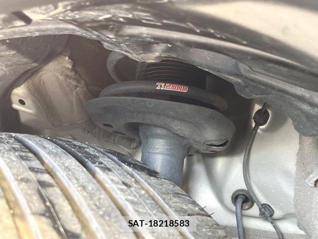 Toyota YARIS CROSS 2022-11 6674304-19