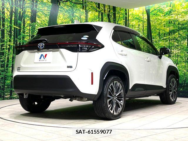 Toyota YARIS CROSS 2021-03 6674310-17